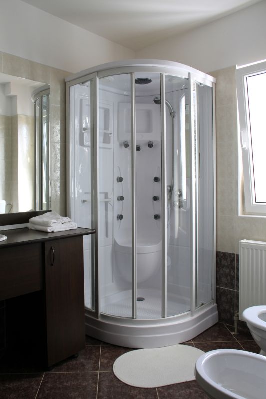 Elegant Glass Showers